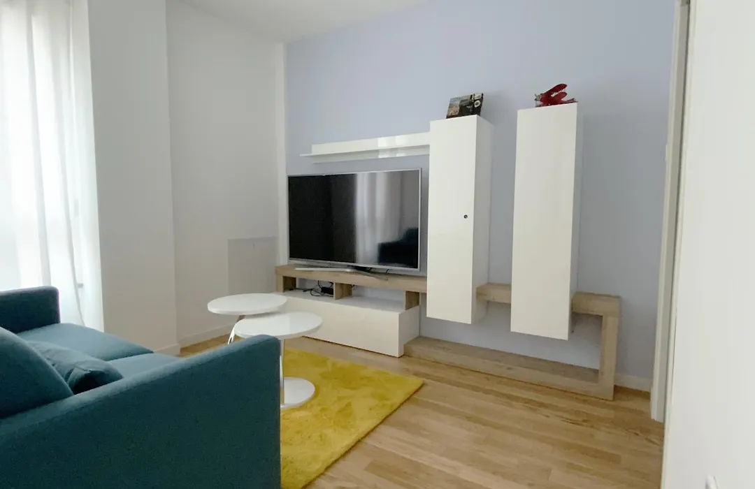 Paullo Suite-1